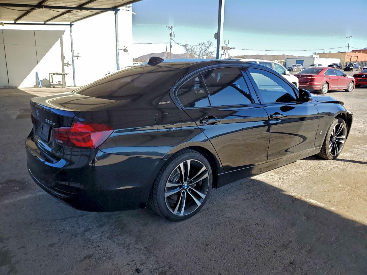 2018 BMW 3 SERIES