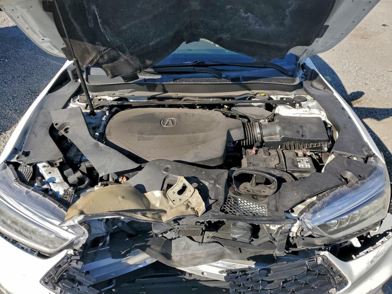 2018 ACURA TLX