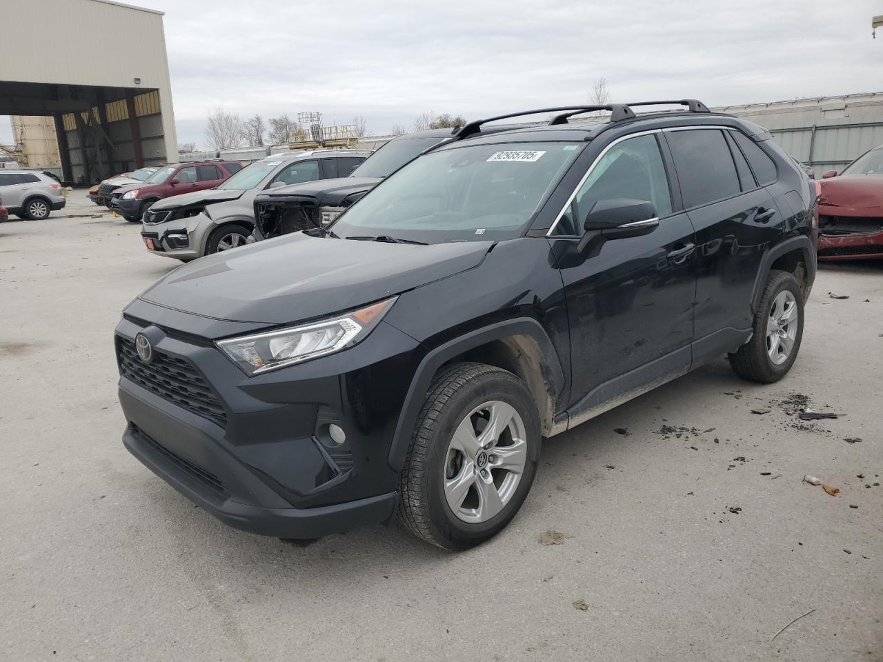 2019 TOYOTA RAV4