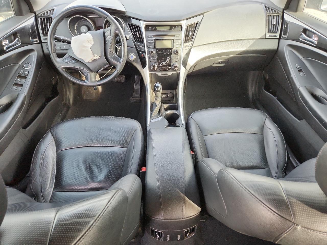 2013 HYUNDAI SONATA