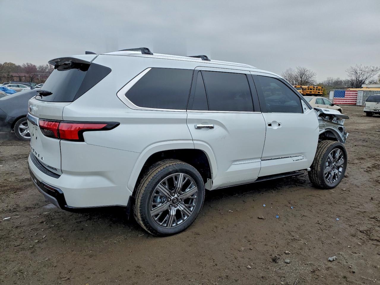 2025 TOYOTA Sequoia