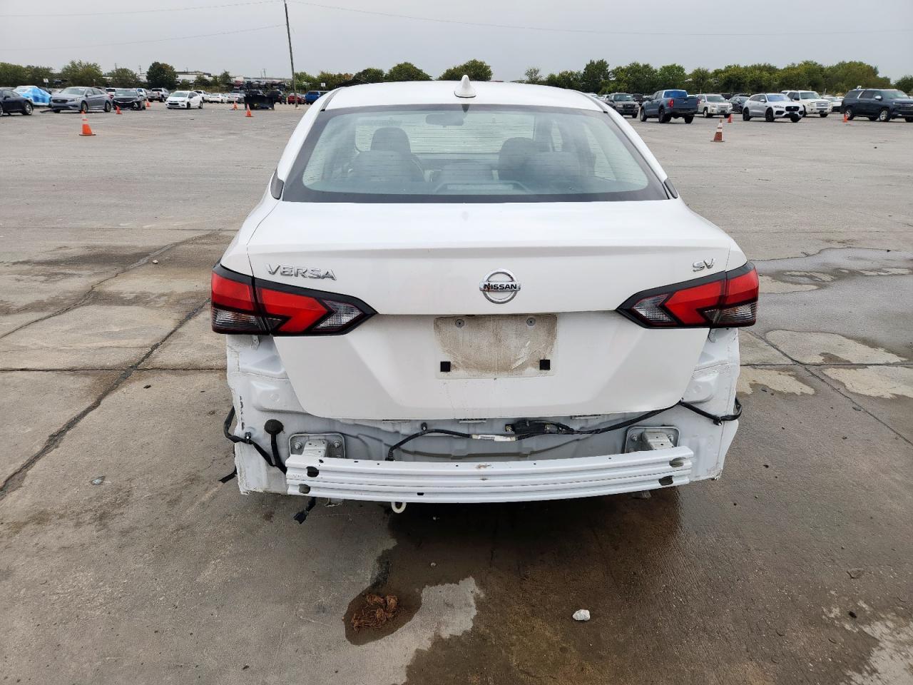 2021 NISSAN VERSA