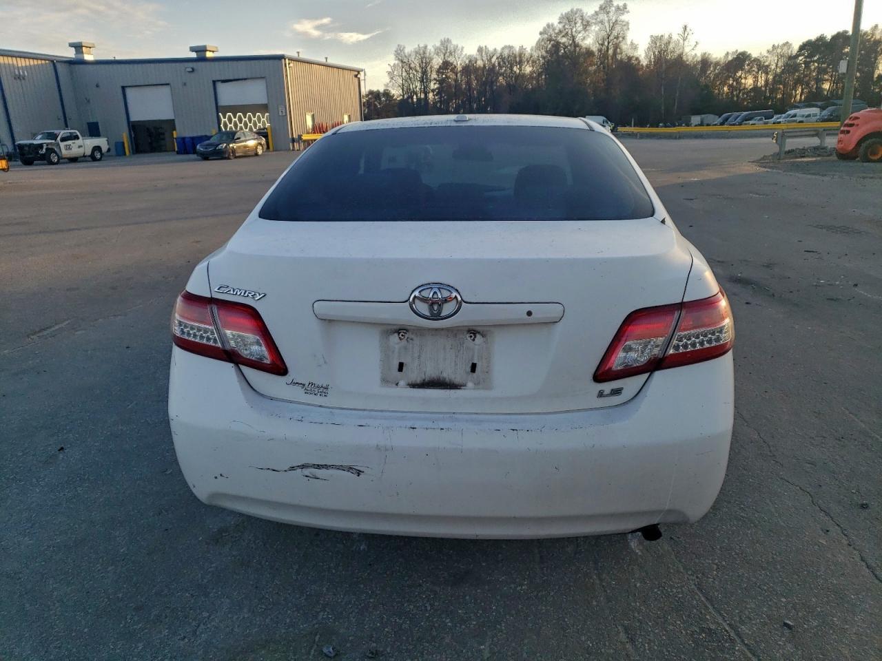2010 TOYOTA CAMRY