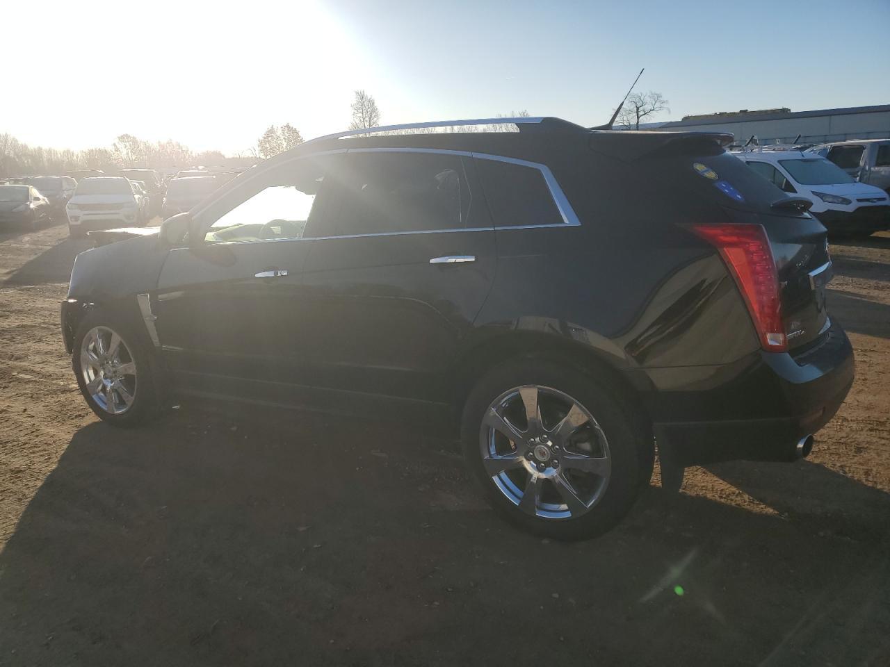 2010 CADILLAC SRX