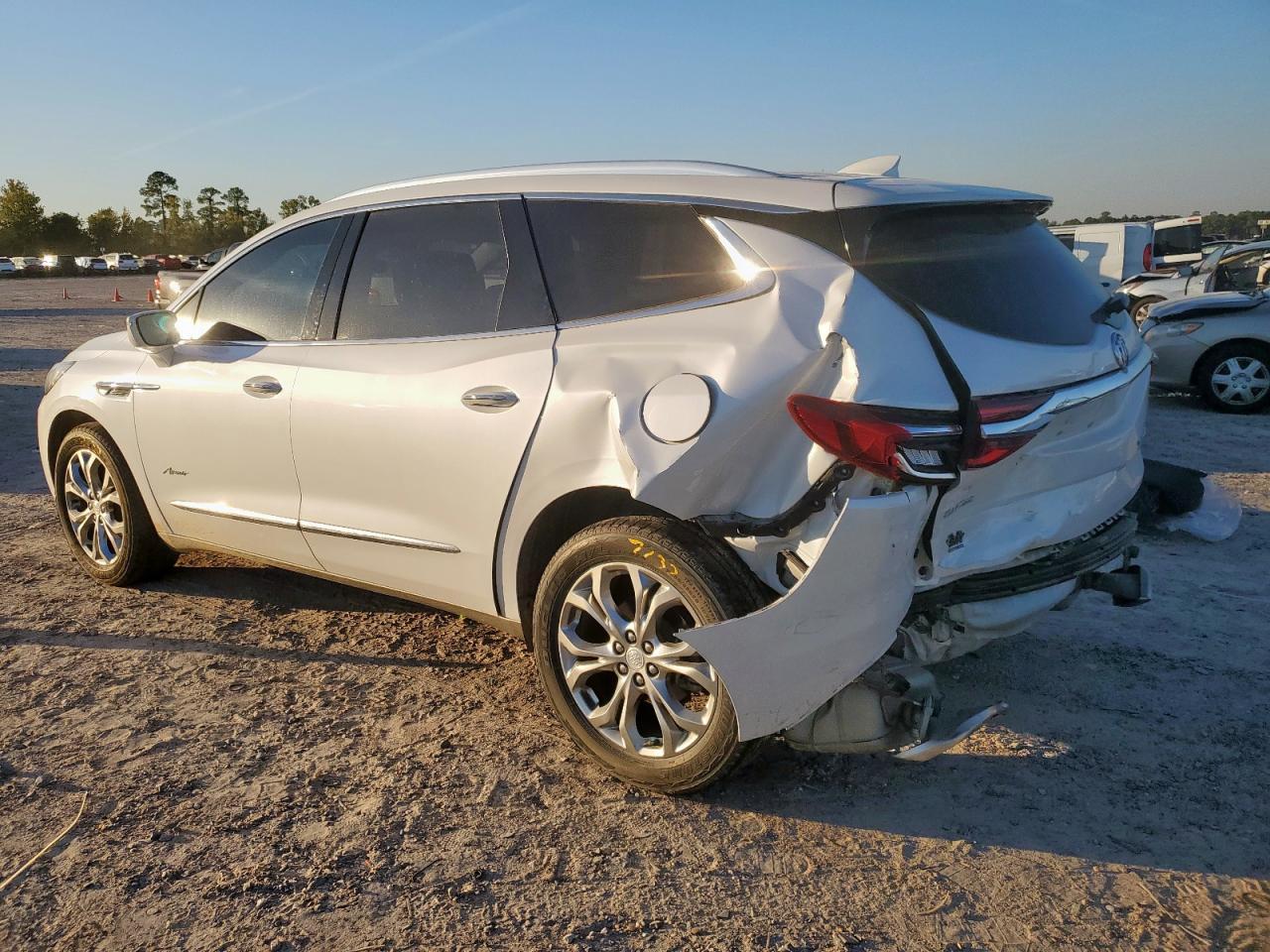 2018 BUICK ENCLAVE AVENIR