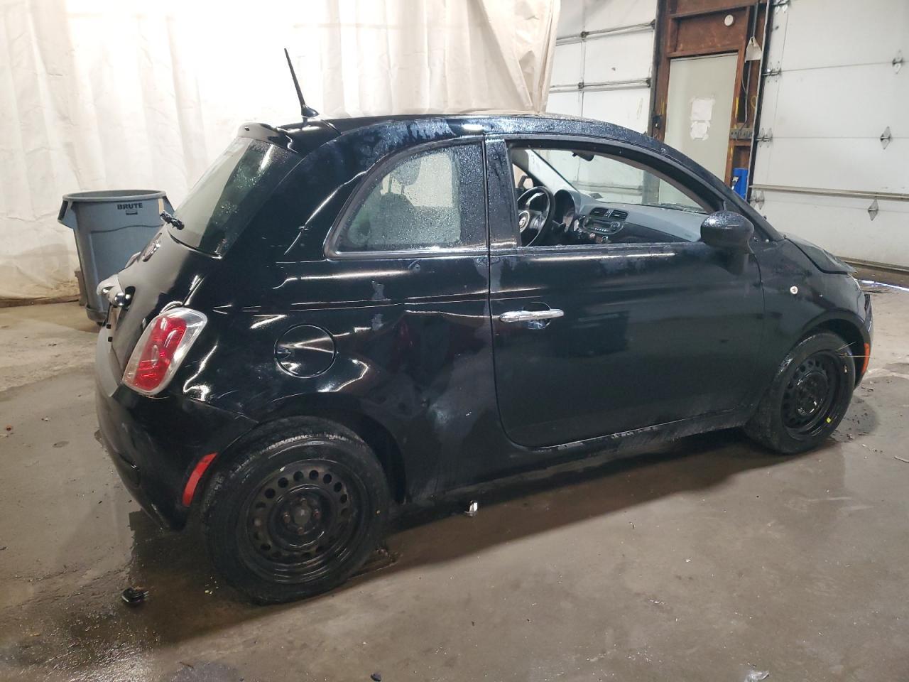 2015 FIAT 500