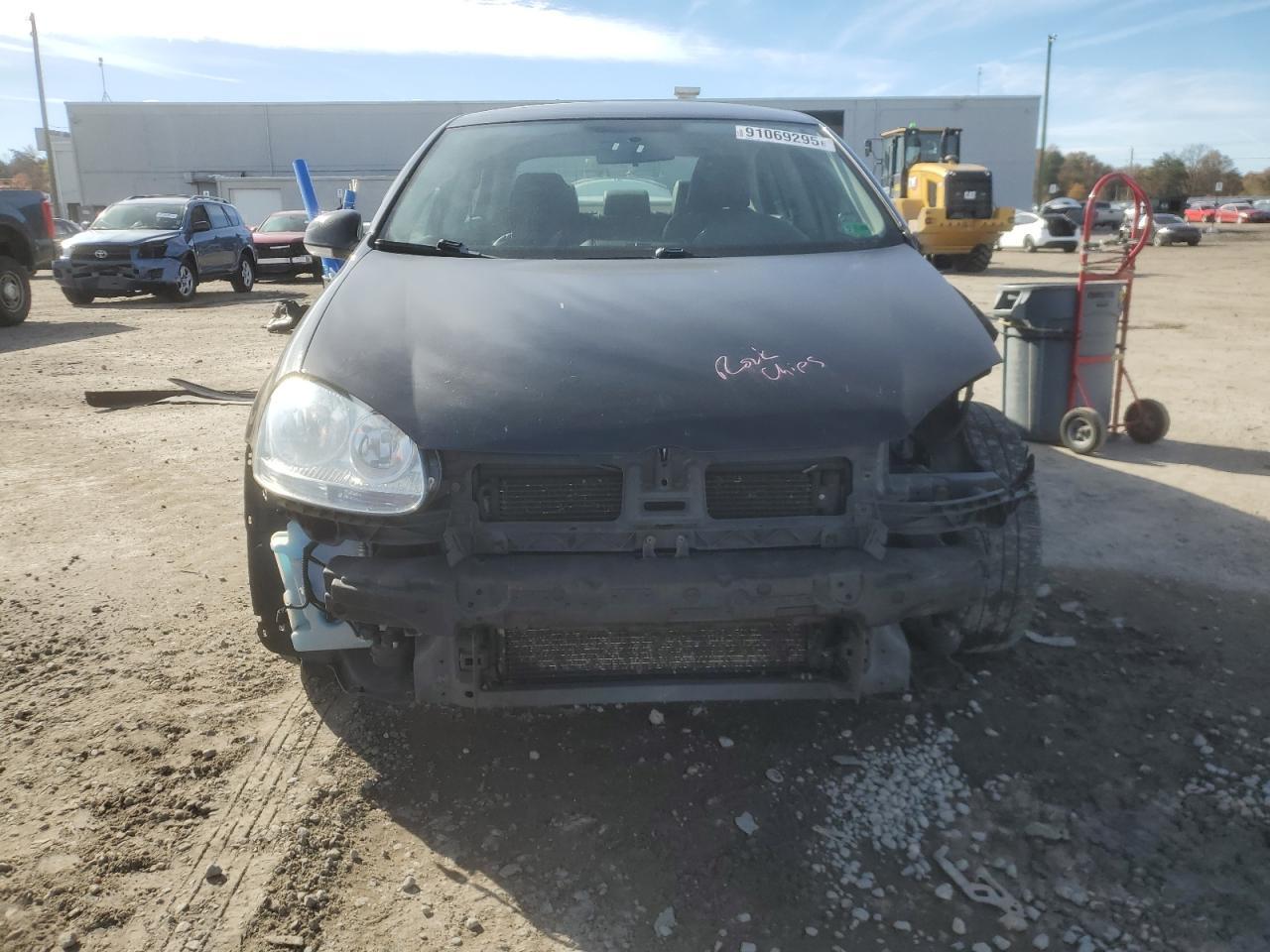 2010 VOLKSWAGEN JETTA