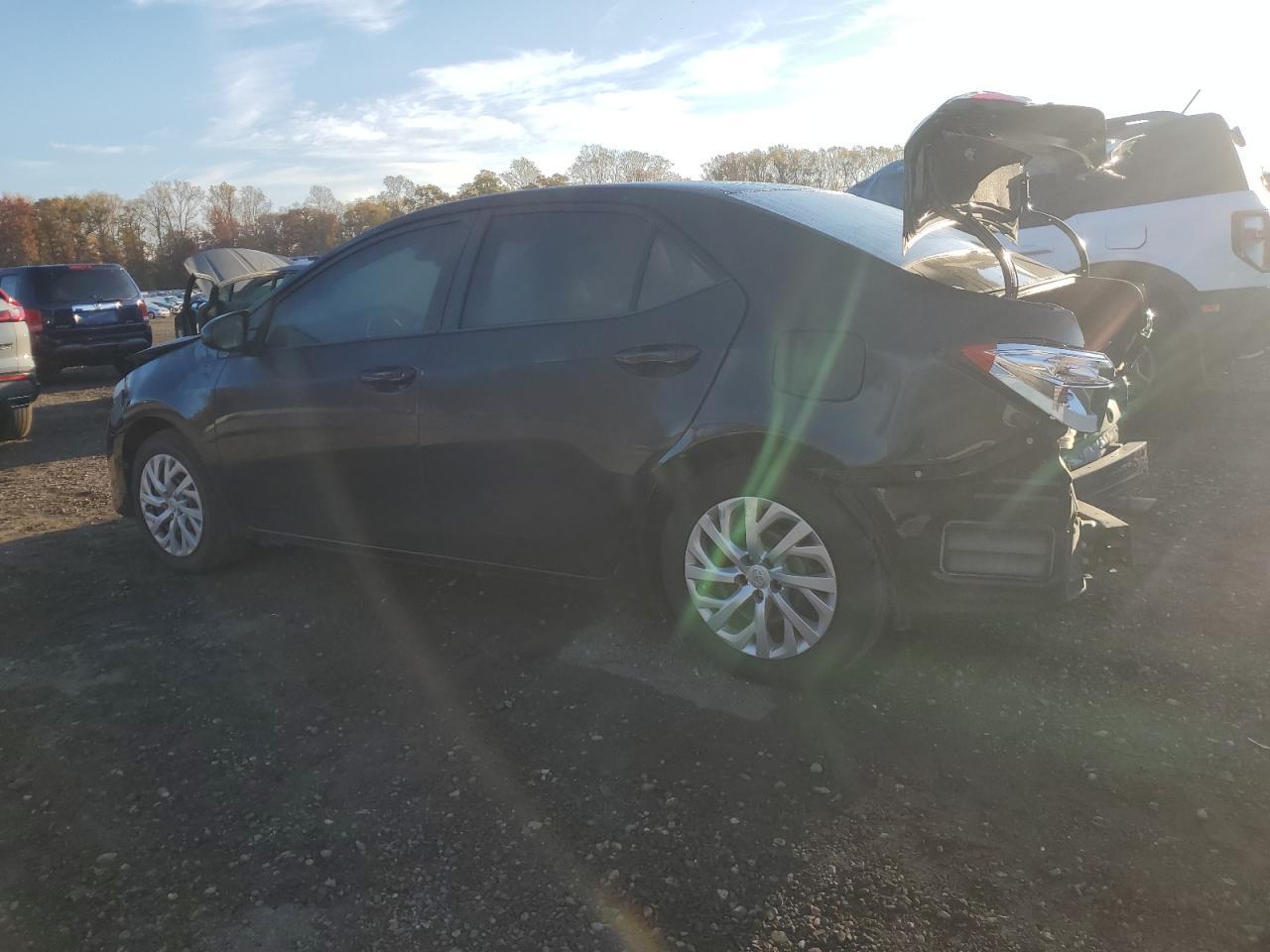 2018 TOYOTA COROLLA