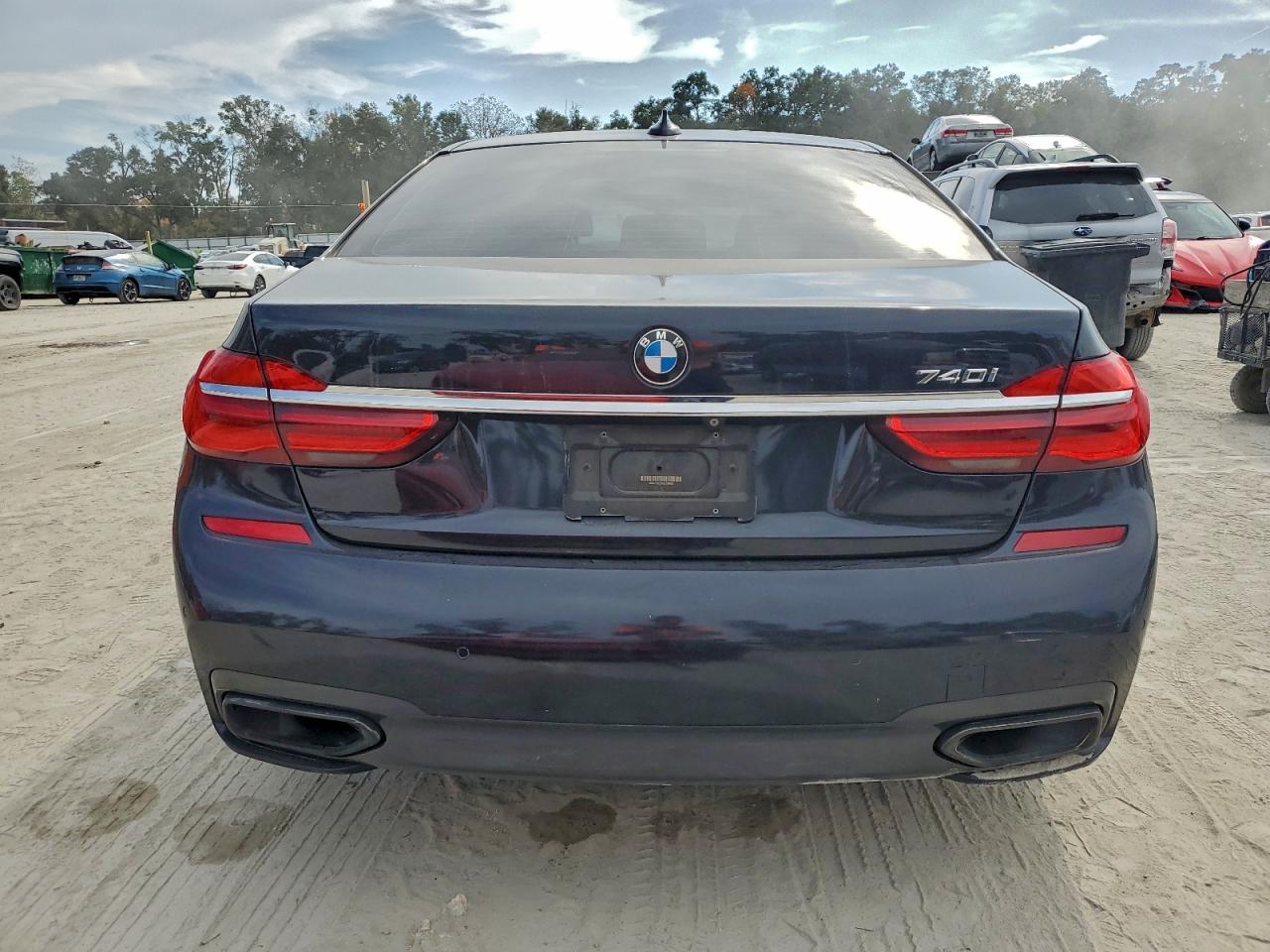 2016 BMW 7 series