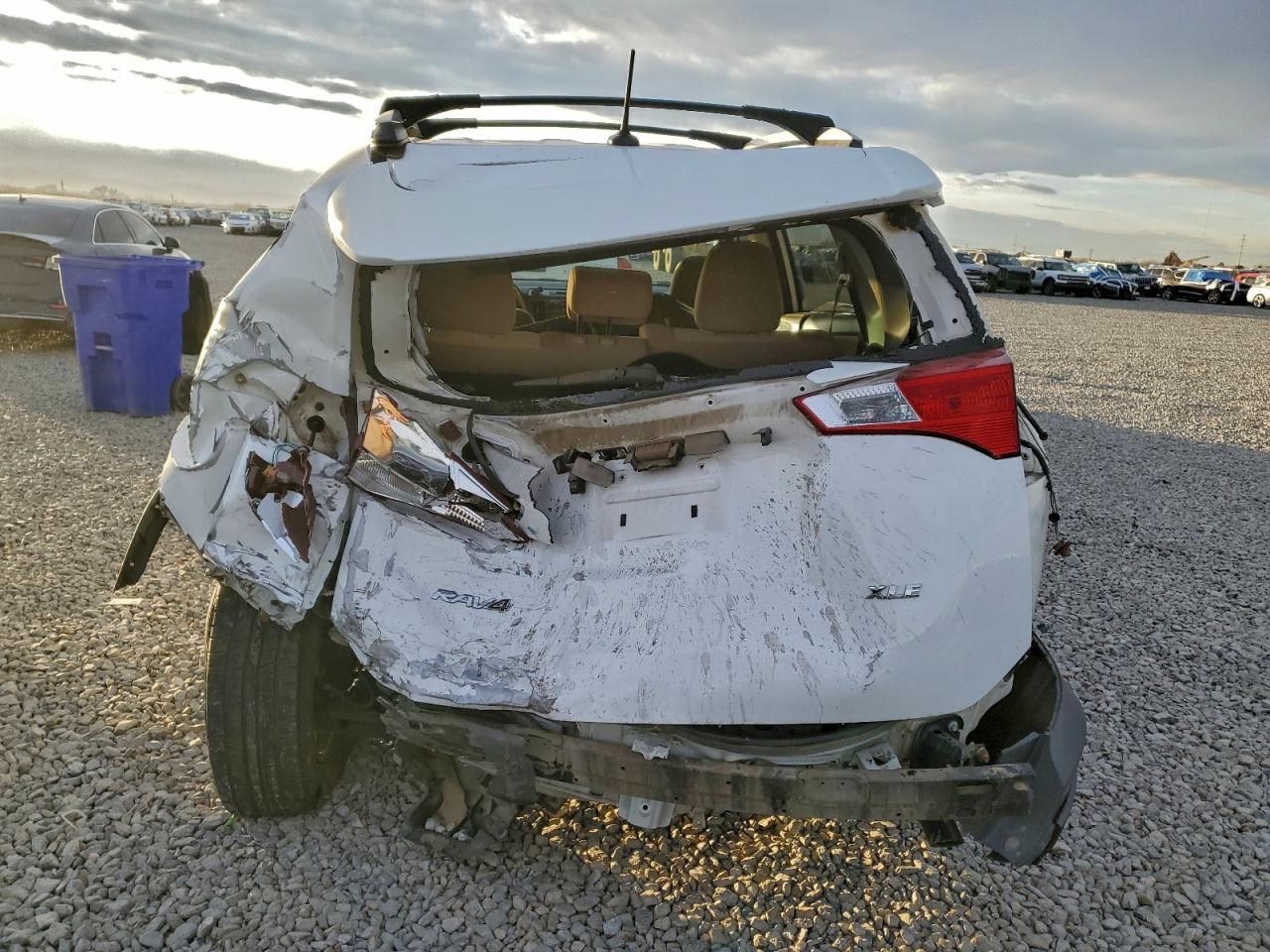 2015 TOYOTA RAV4