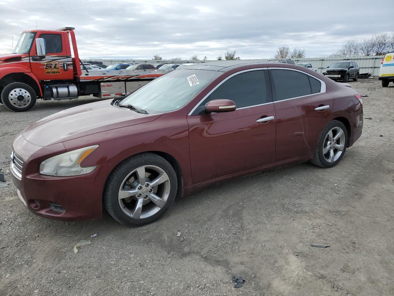 2010 NISSAN Maxima