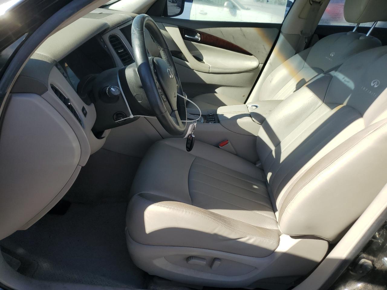 2010 INFINITI EX35