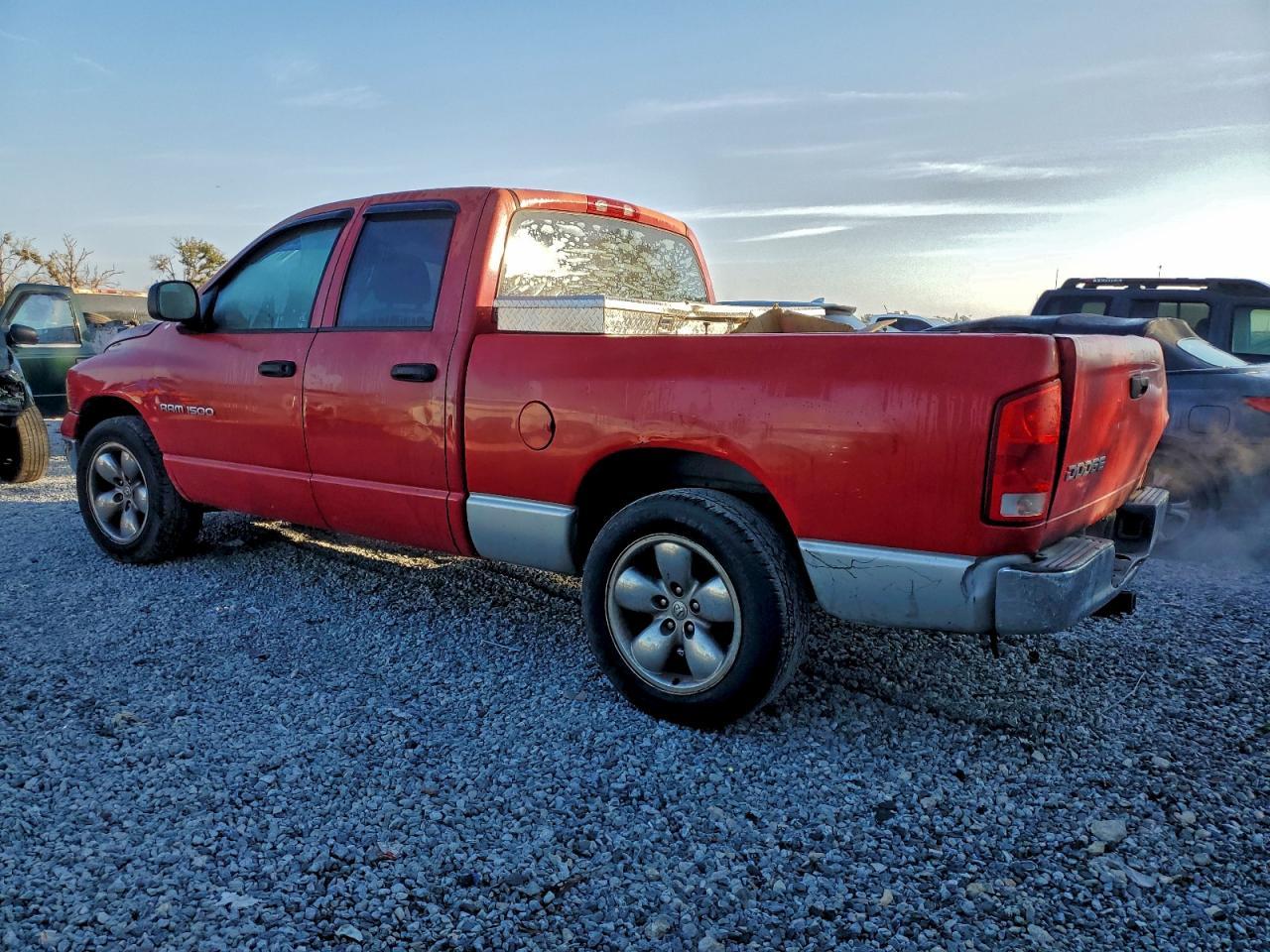 2004 DODGE RAM 1500