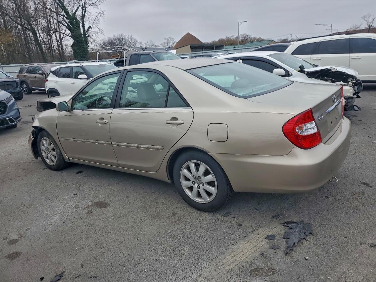 2002 TOYOTA CAMRY