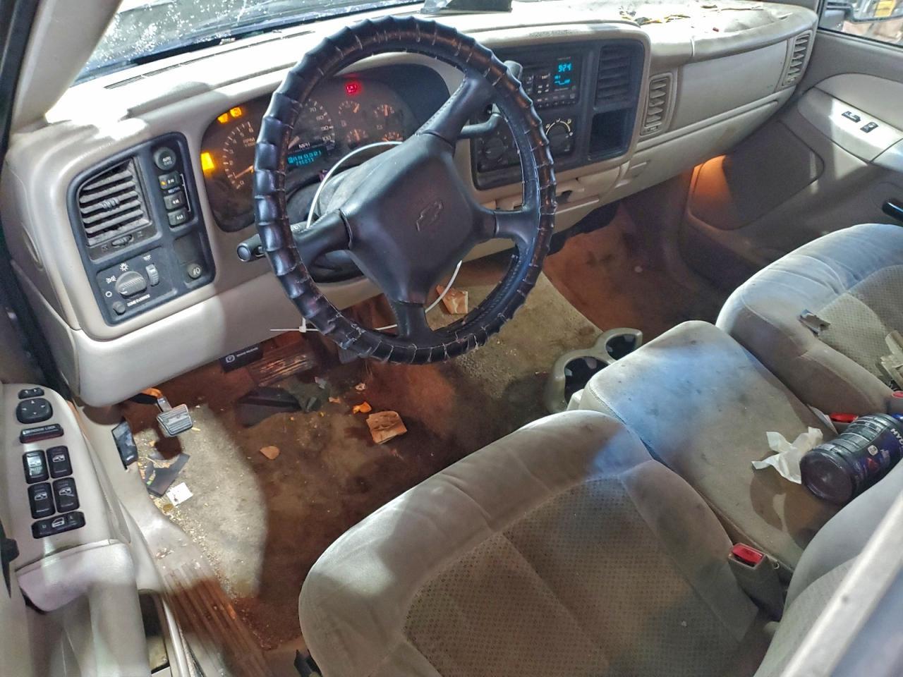 2002 CHEVROLET Suburban