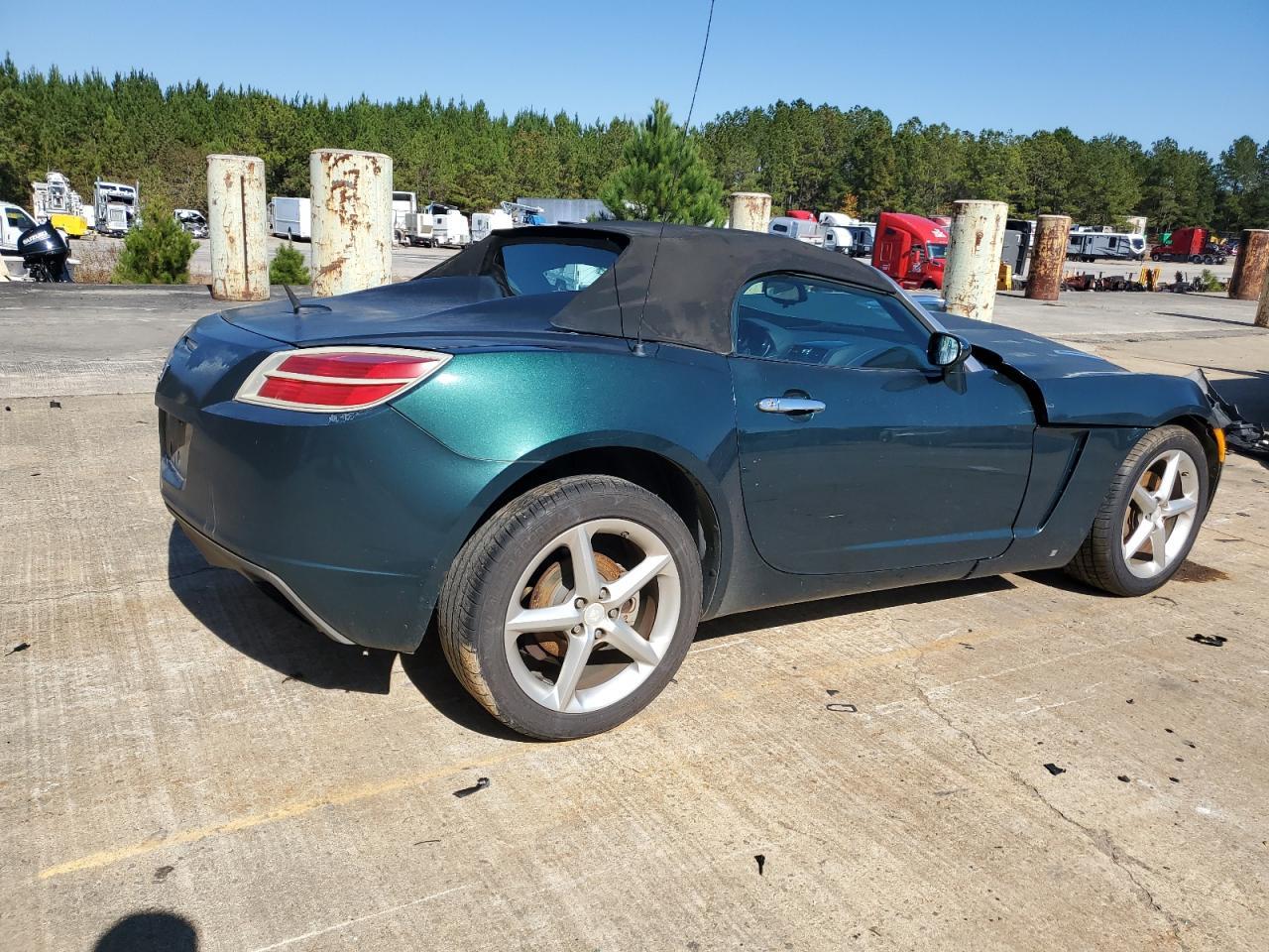 2008 SATURN Sky