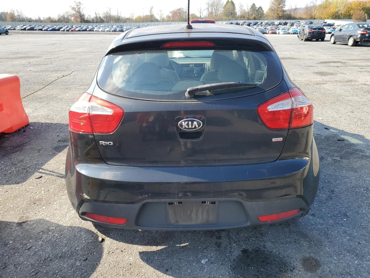 2014 KIA RIO