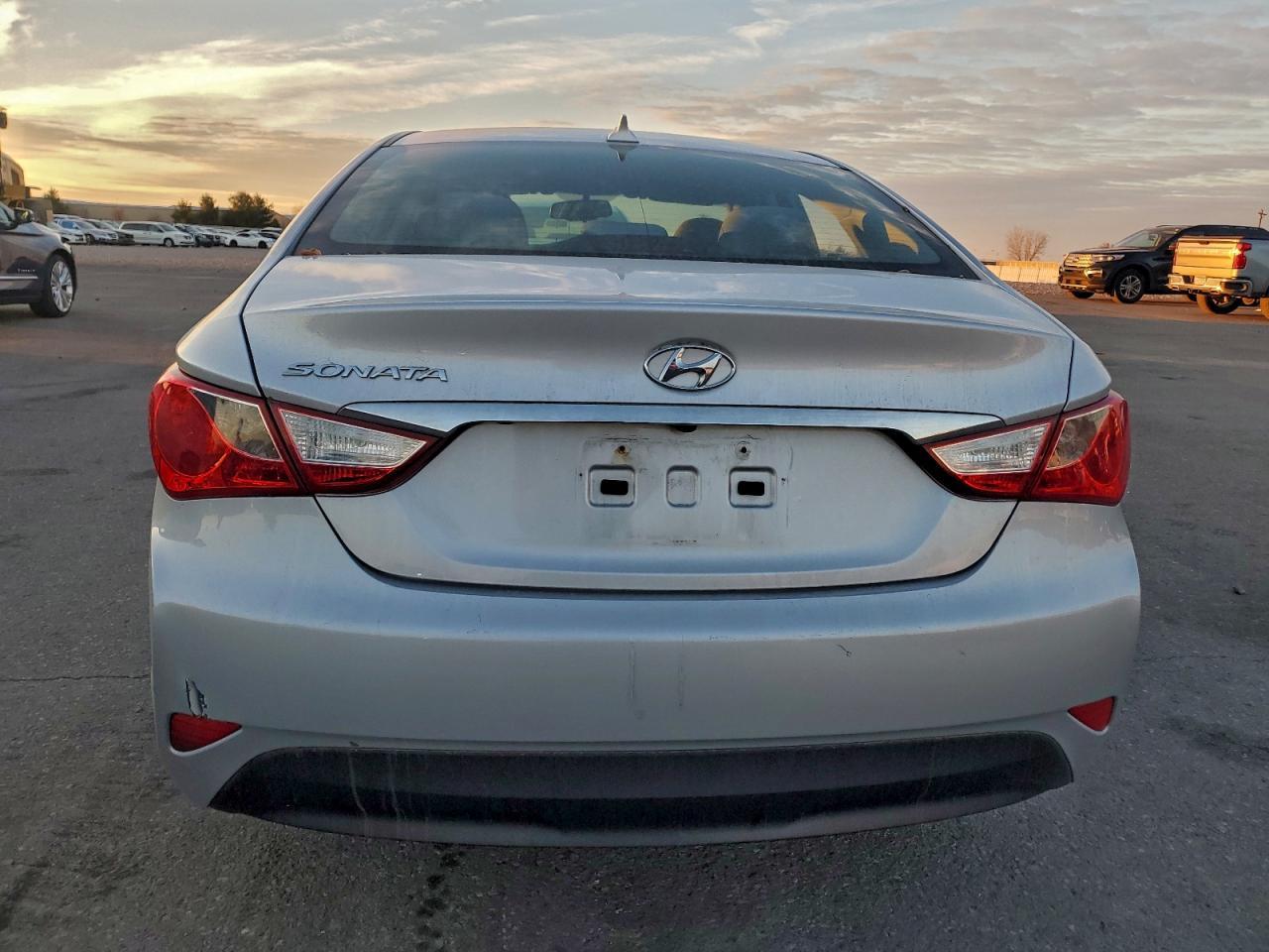 2014 HYUNDAI SONATA