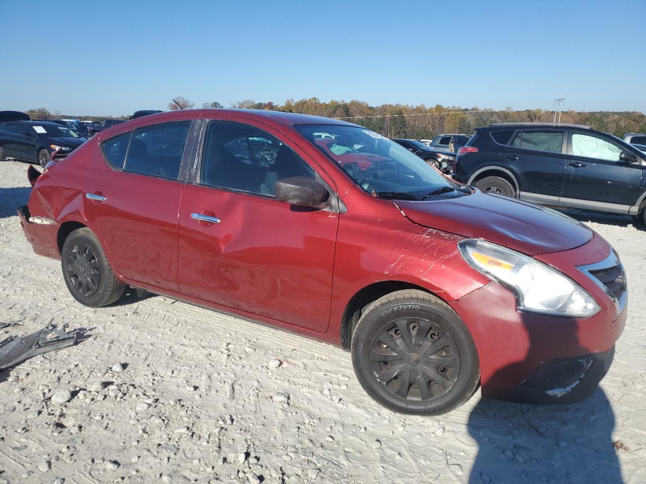 2018 NISSAN VERSA