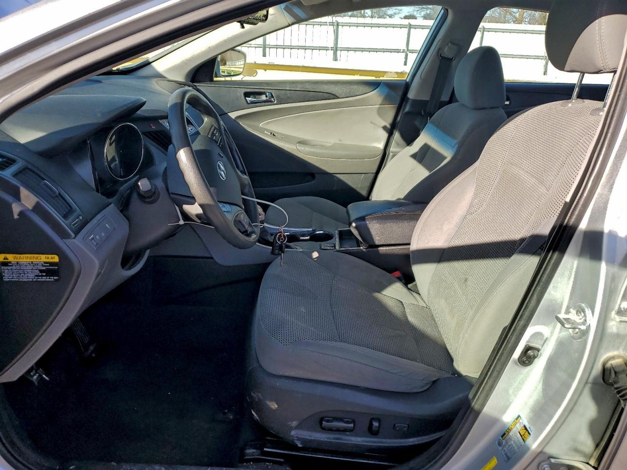 2013 HYUNDAI SONATA