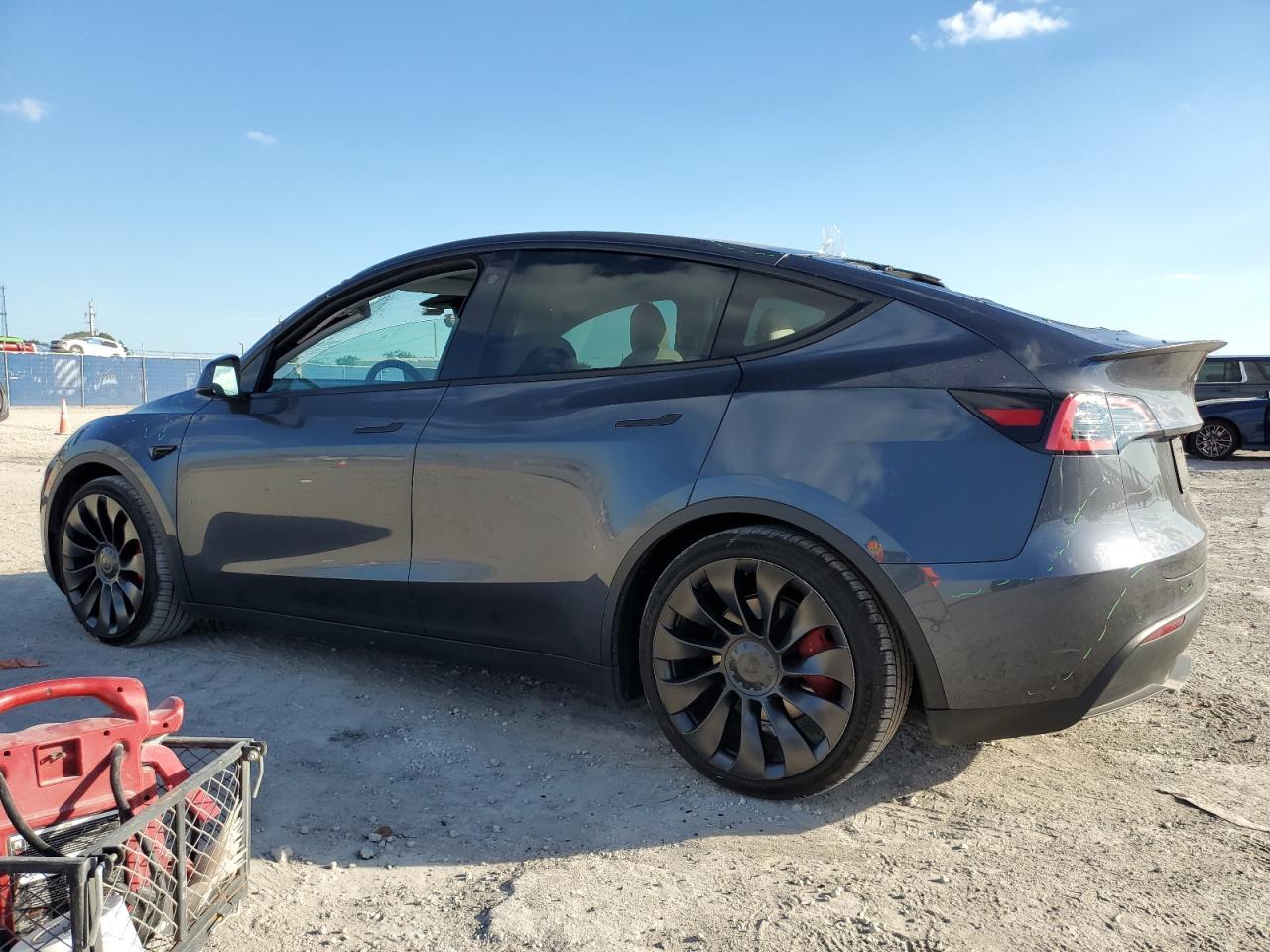 2022 TESLA MODEL Y