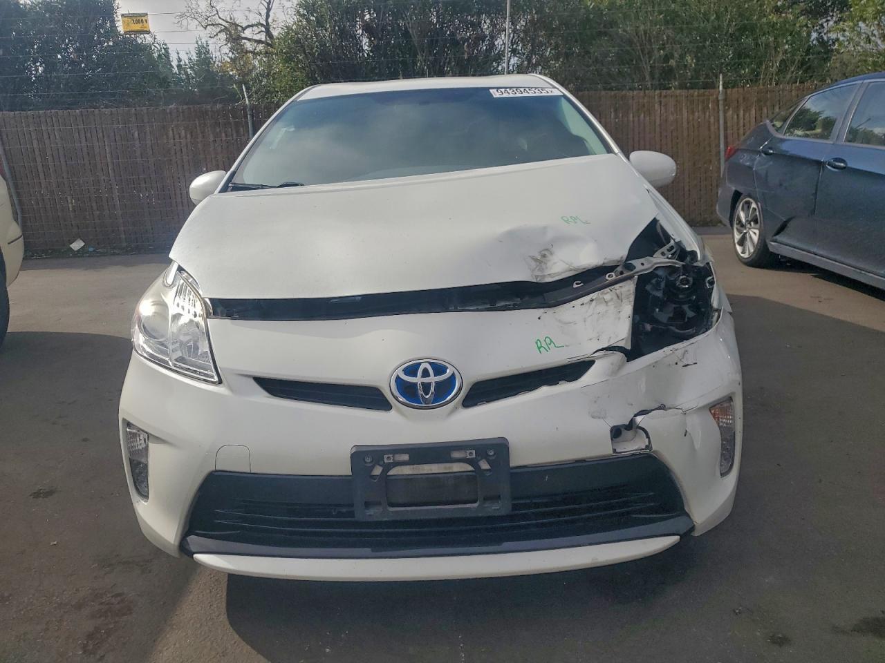 2015 TOYOTA PRIUS