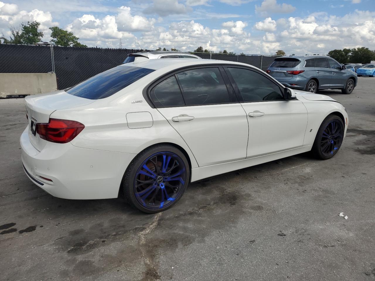 2018 BMW 3 SERIES