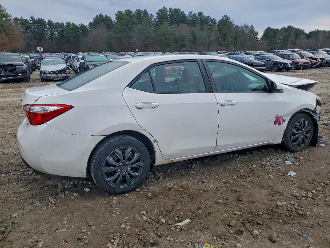 2016 TOYOTA COROLLA