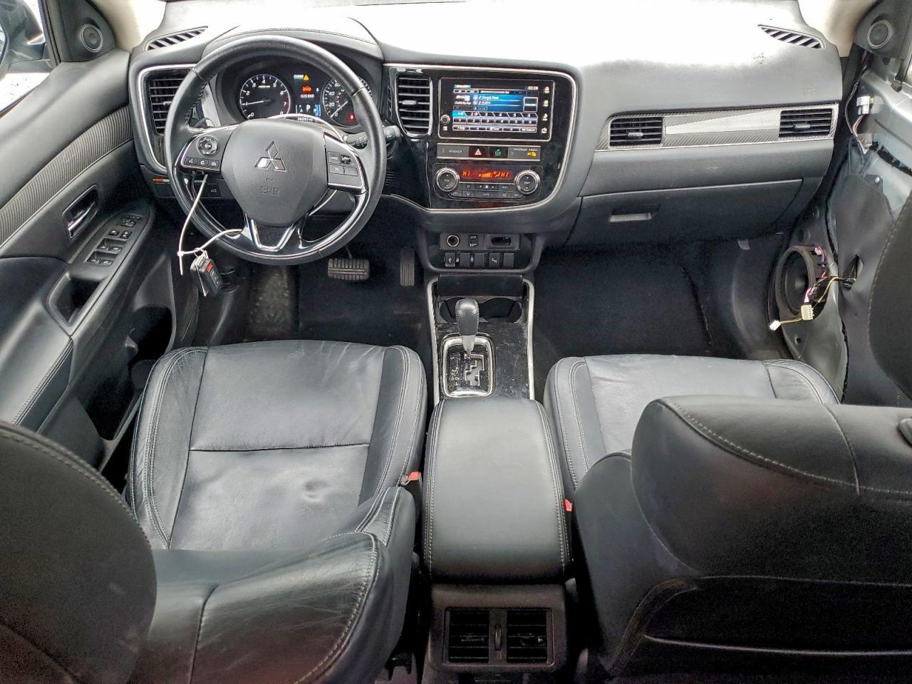 2019 MITSUBISHI outlander