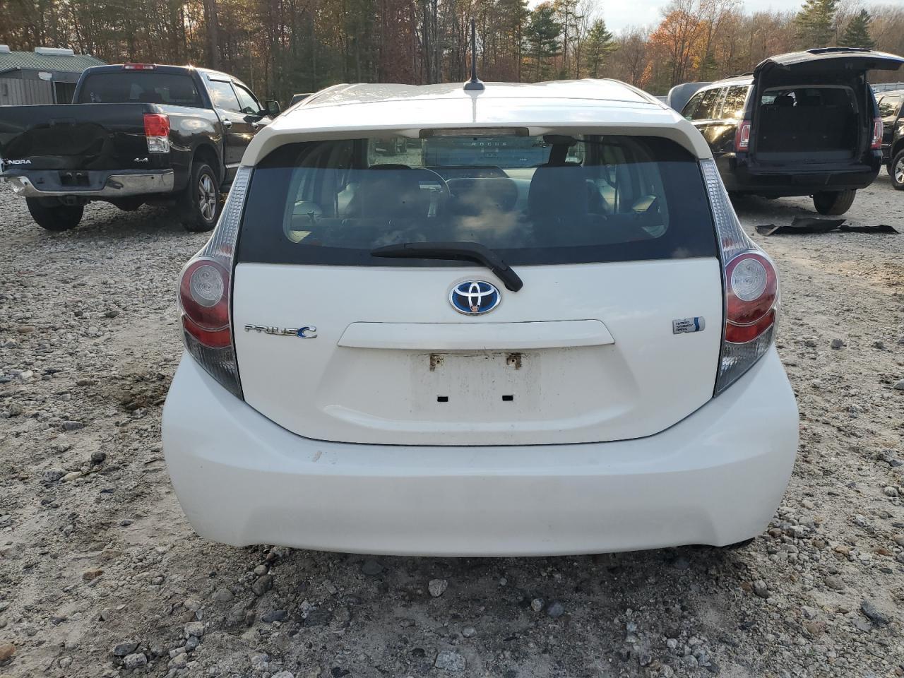 2012 TOYOTA Prius c