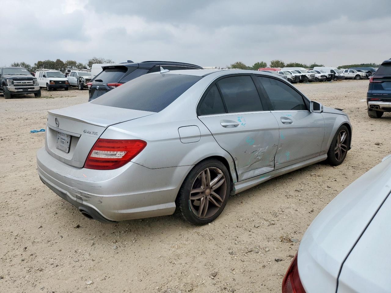 2012 MERCEDES-BENZ C-CLASS