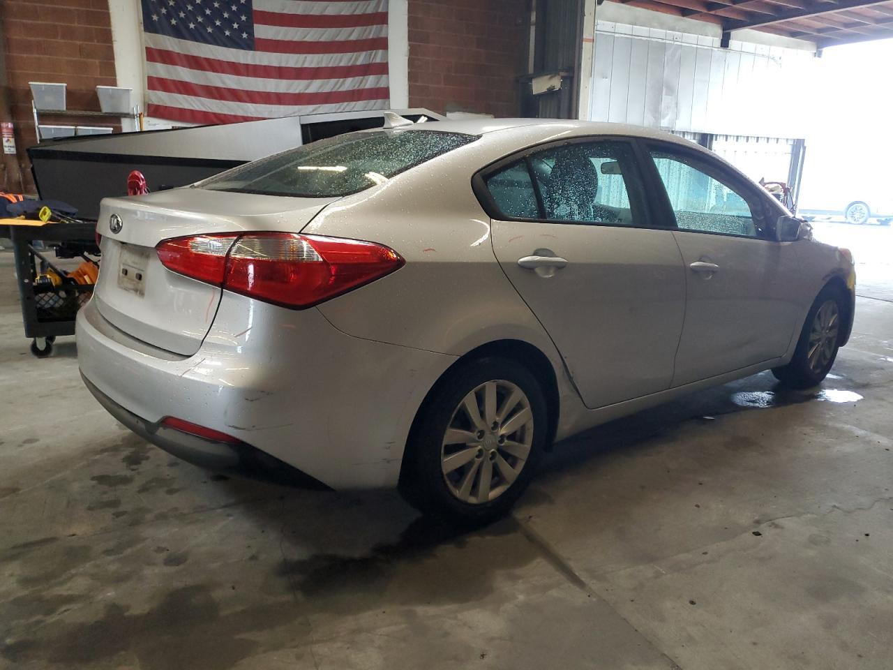 2016 KIA FORTE