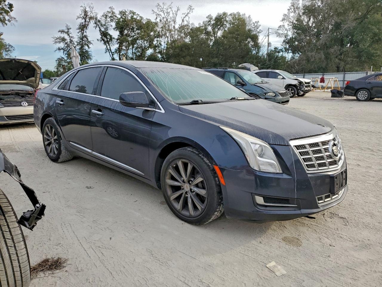 2013 CADILLAC XTS