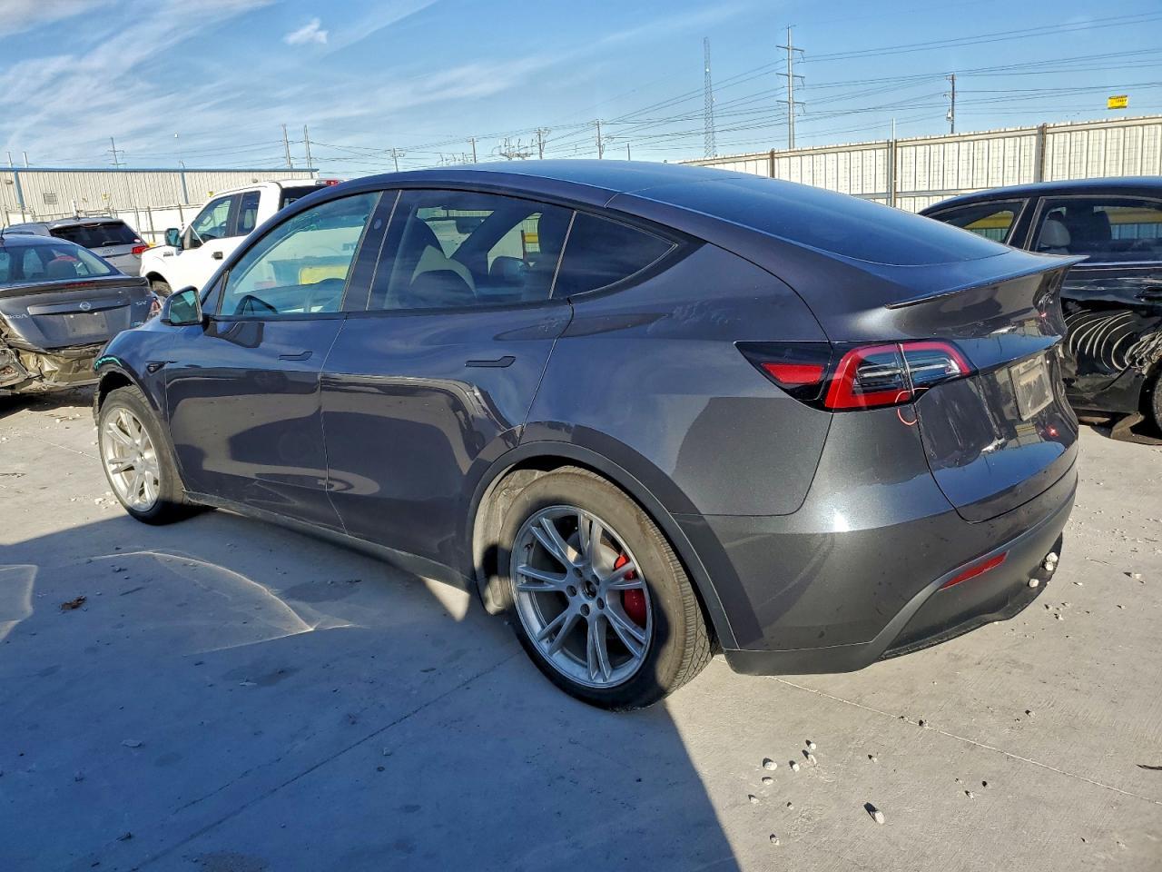 2023 TESLA MODEL Y