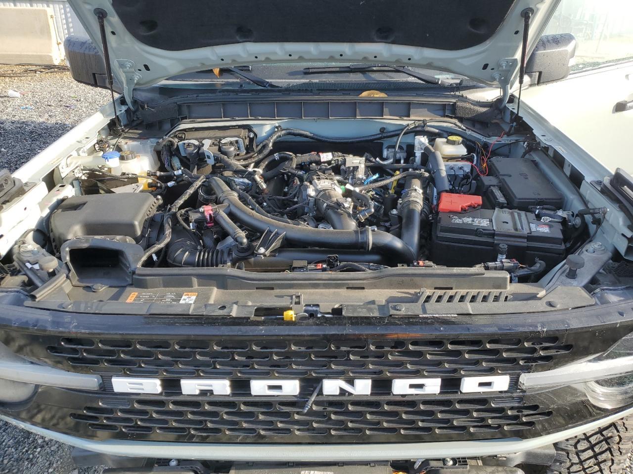 2023 FORD Bronco