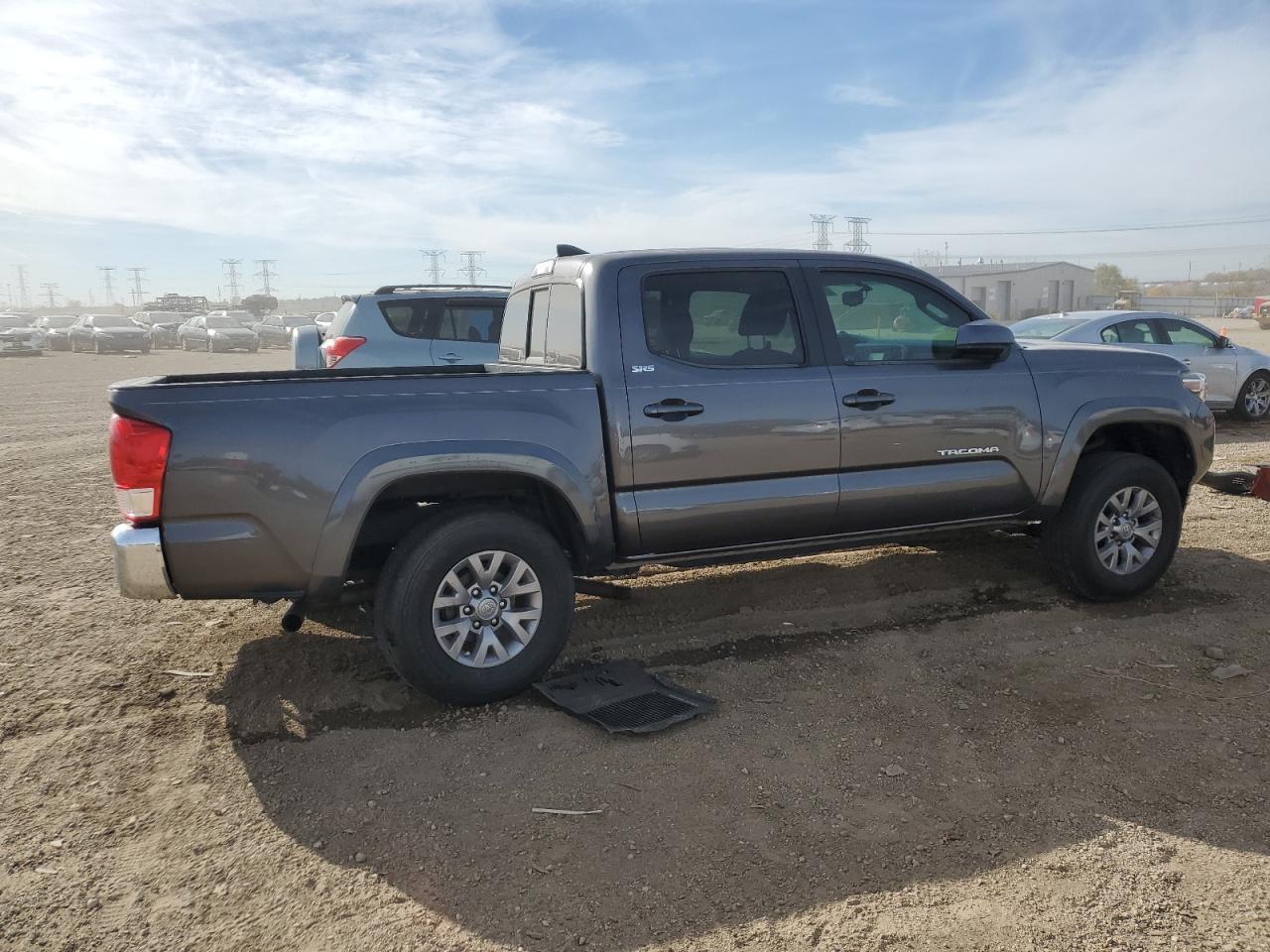 2017 TOYOTA TACOMA