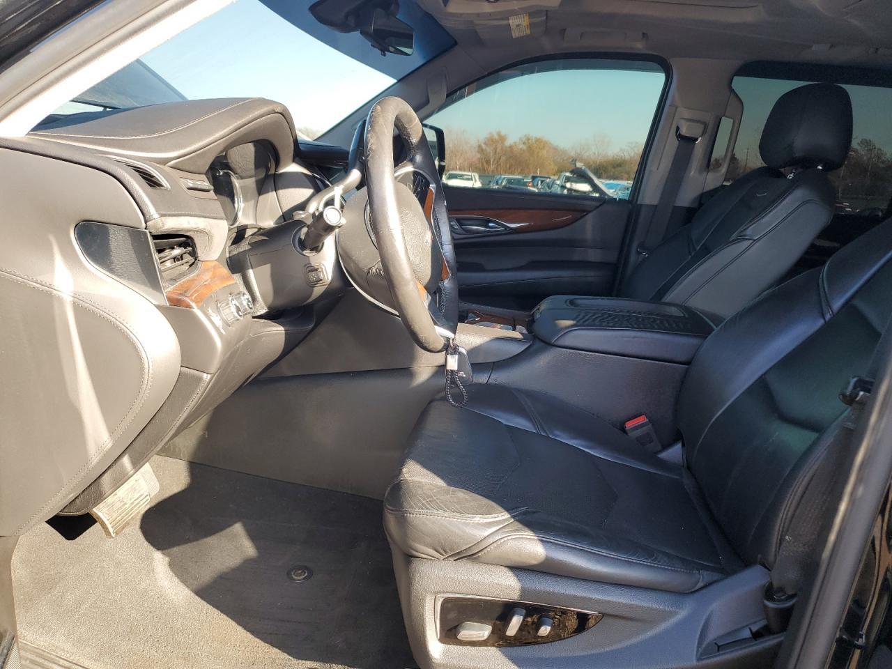 2018 CADILLAC ESCALADE
