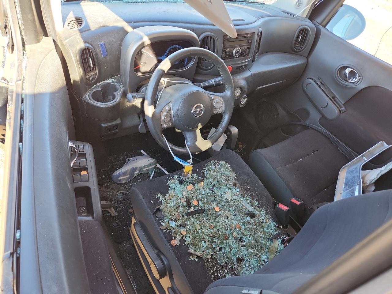 2013 NISSAN CUBE