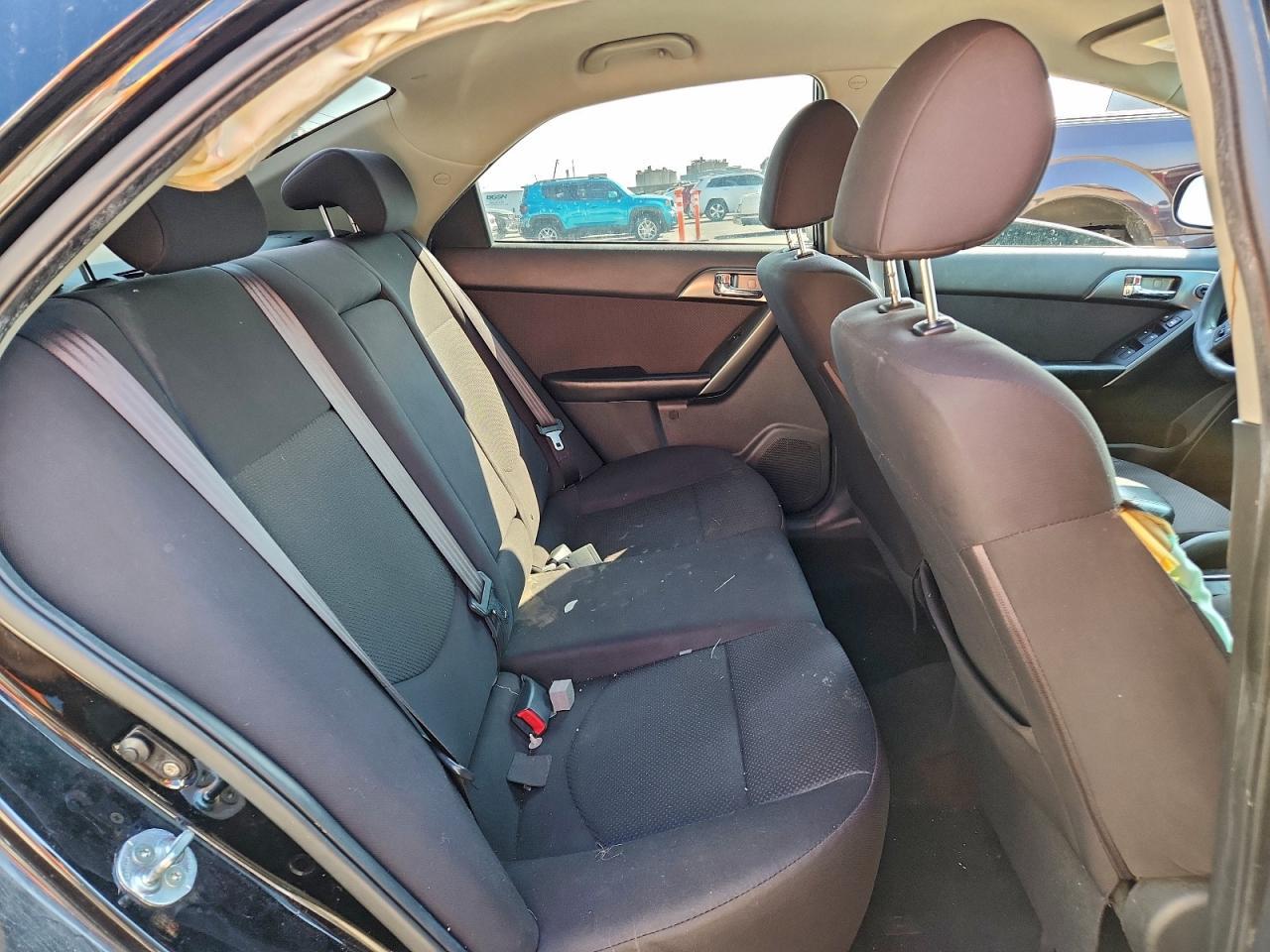 2013 KIA FORTE