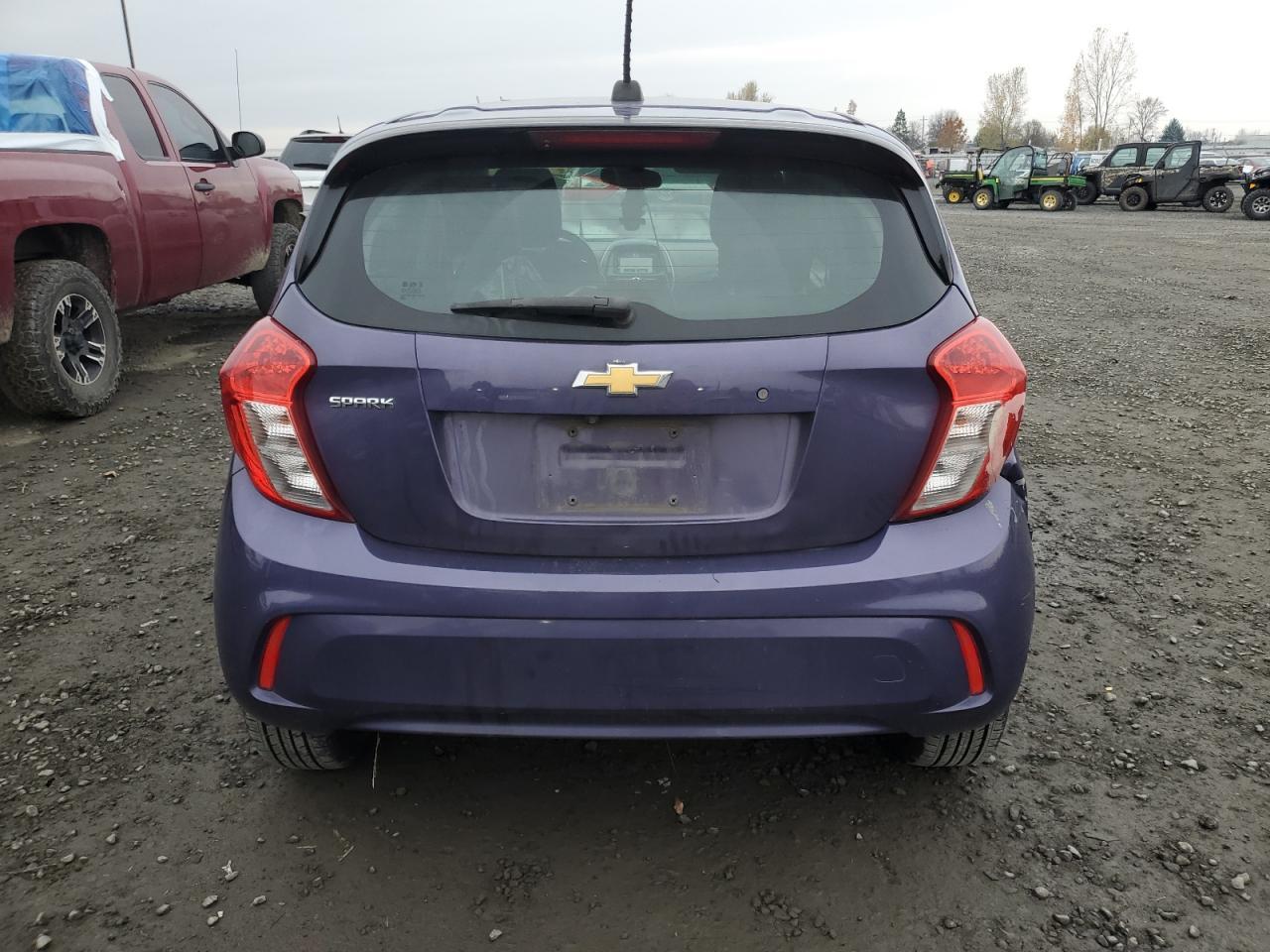 2017 CHEVROLET Spark