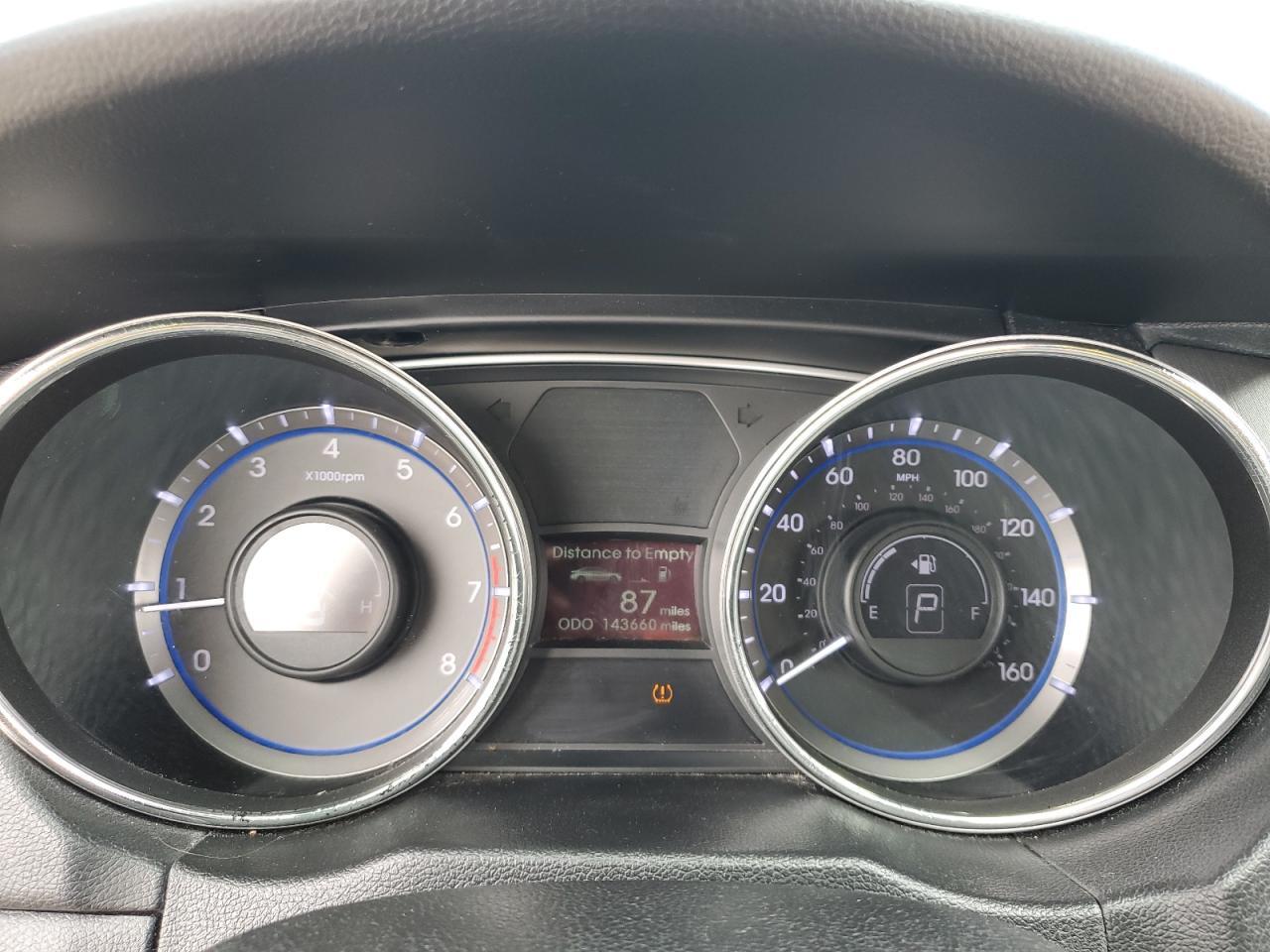 2013 HYUNDAI SONATA