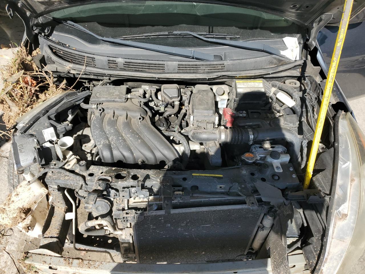 2016 NISSAN VERSA