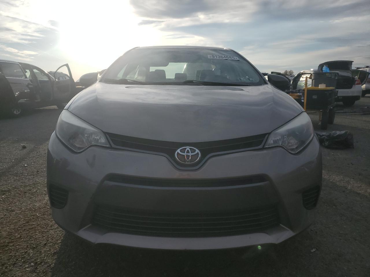 2016 TOYOTA COROLLA