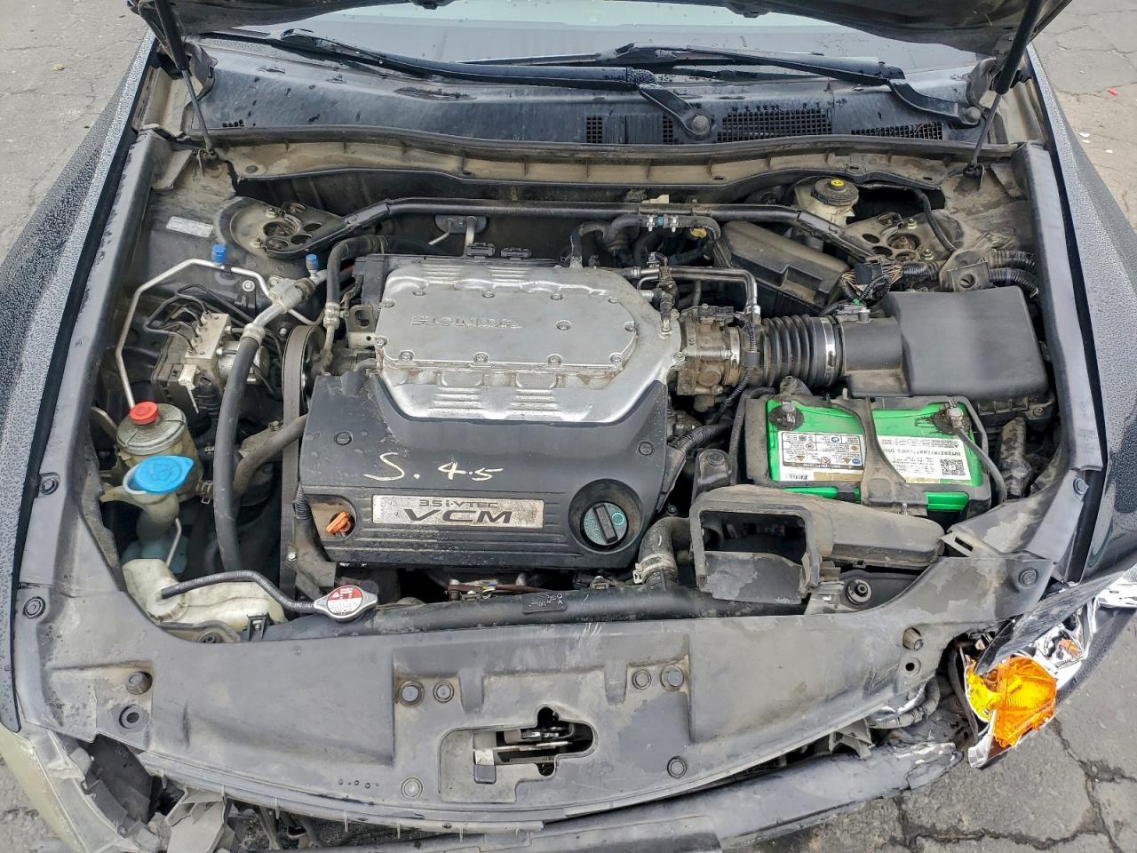 2010 HONDA ACCORD