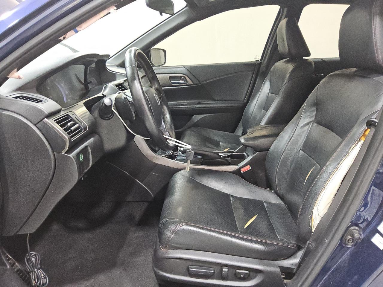 2017 HONDA ACCORD