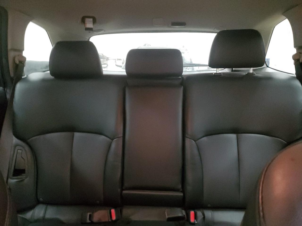 2013 SUBARU Outback