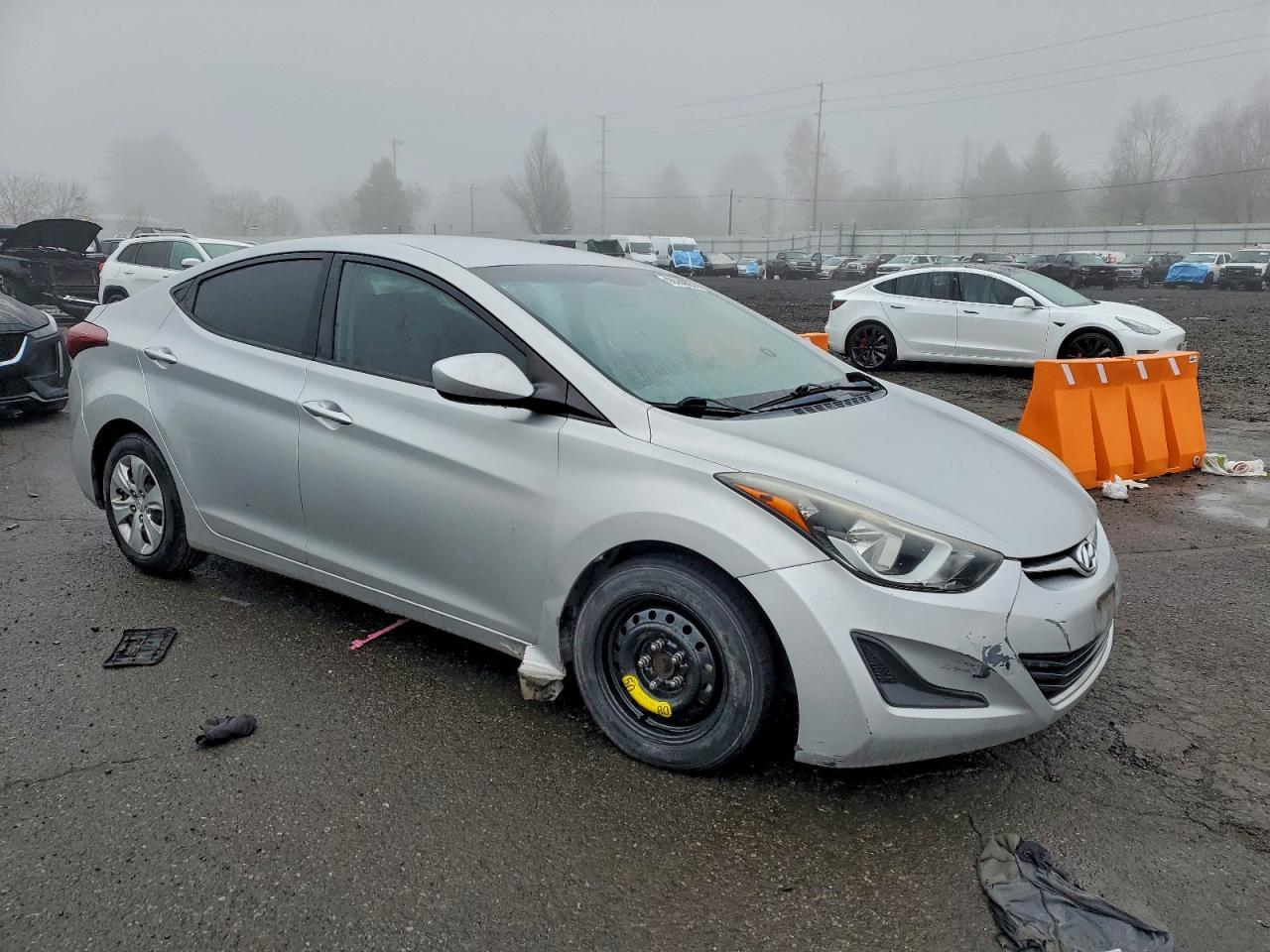2016 HYUNDAI ELANTRA