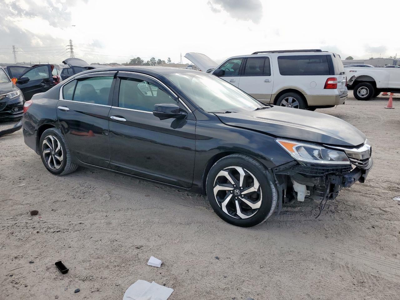2016 HONDA ACCORD