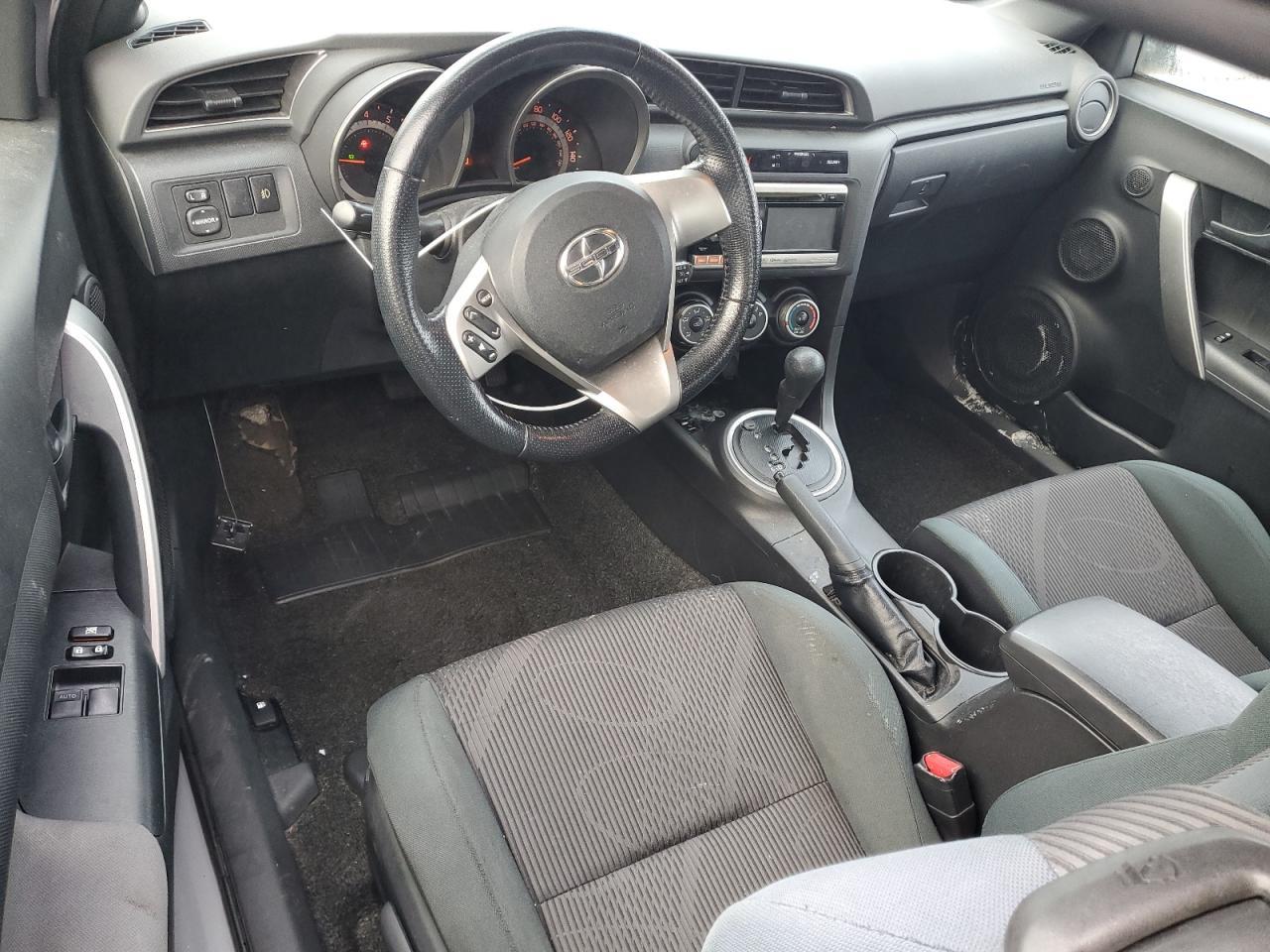2011 TOYOTA SCION