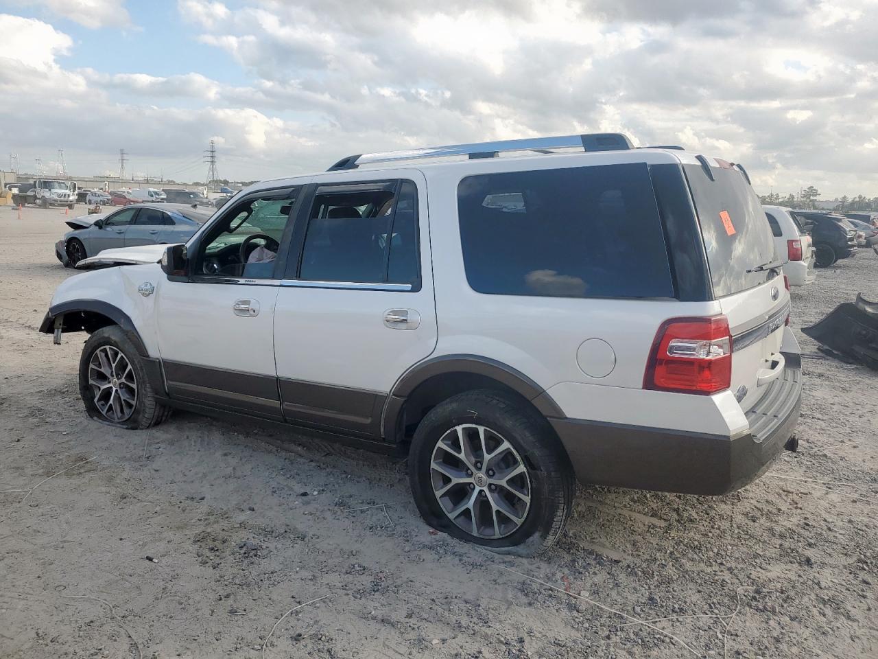 2017 FORD Expedition